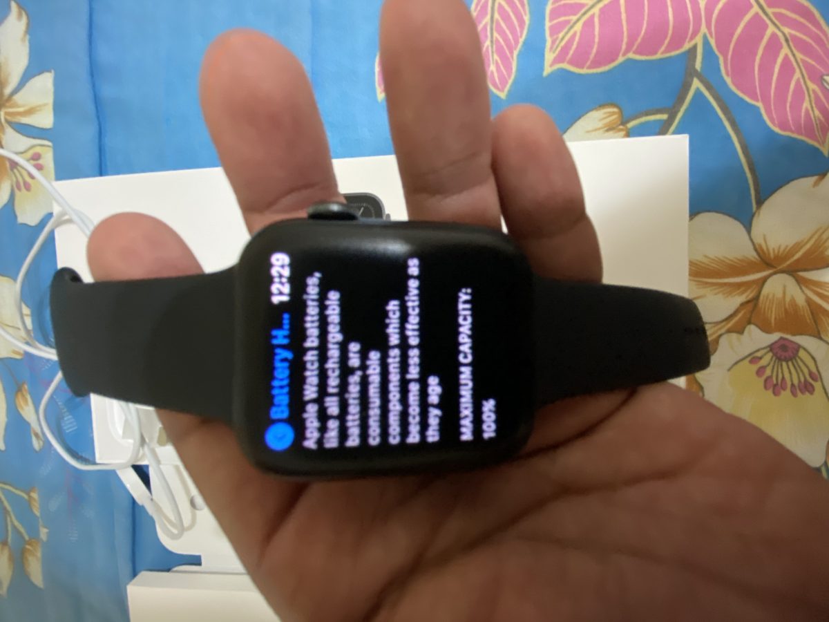 apple watch series 5 price in qatar carrefour