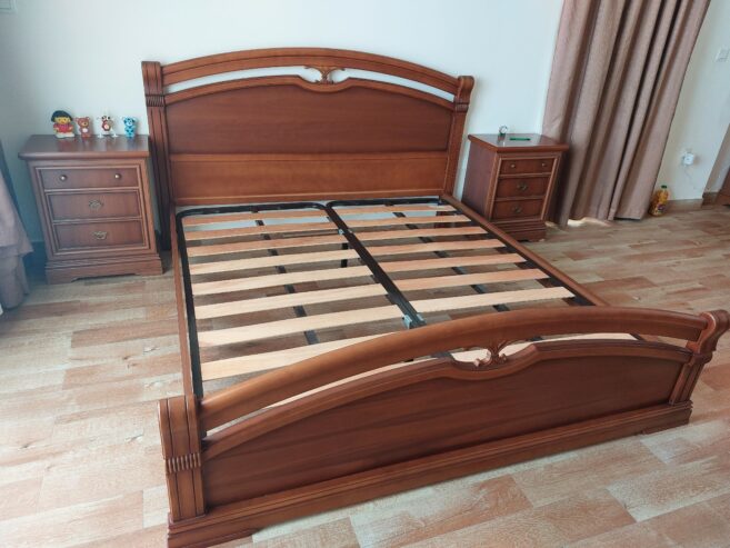 King-size-Bed3