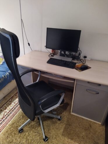chair-and-desk