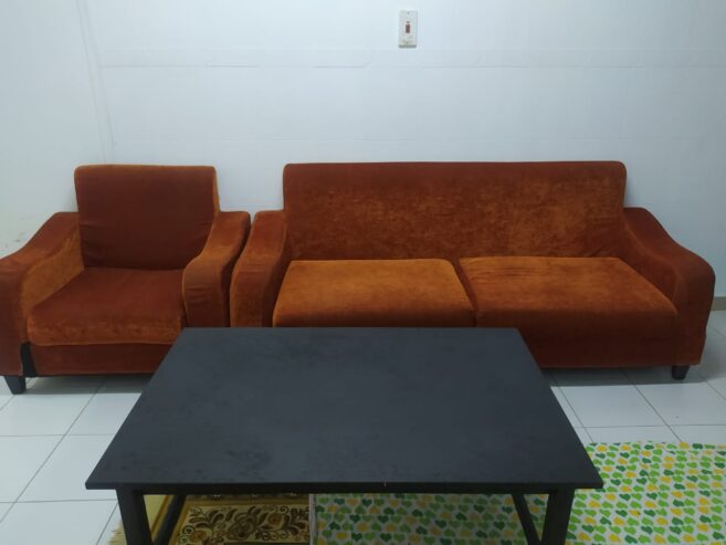 Sofa-Set-with-Tea-Table-Picture