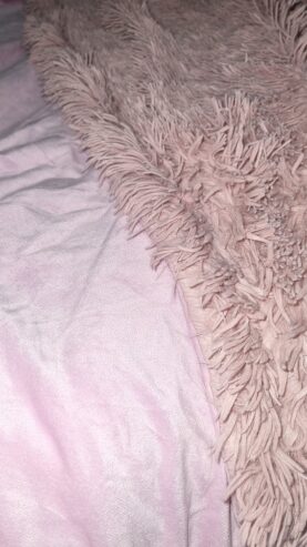 fluffy_blanket_pink_ad2