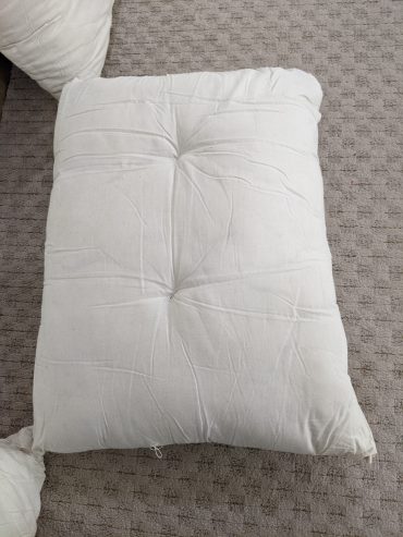 Majlis-back-rest-pillow-1