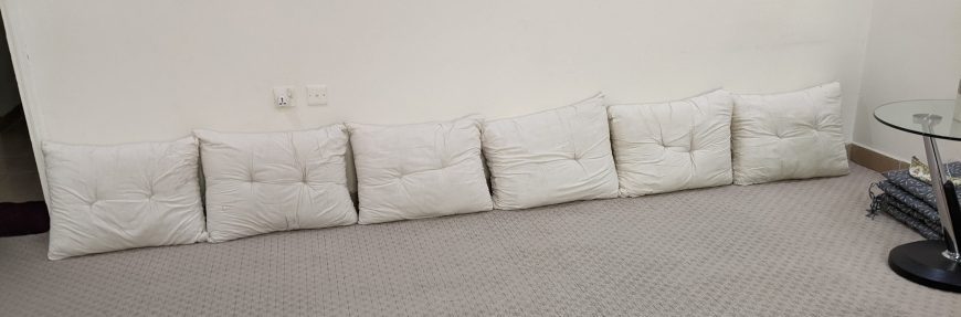 Majlis-back-rest-pillow-2