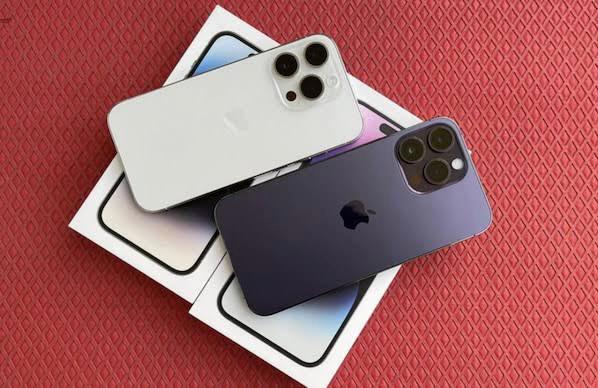 Brand-New-Apple-iPhone-15-Pro-256GB-Unlocked-Ren